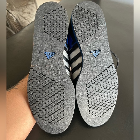 Adidas Powerlift Size 10 - Picture 3 of 4